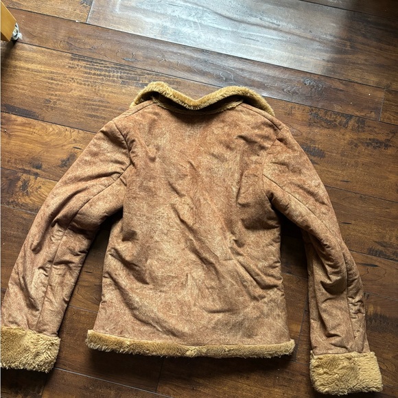 Faux Shearling Brown Jacket - Picture 4 of 5